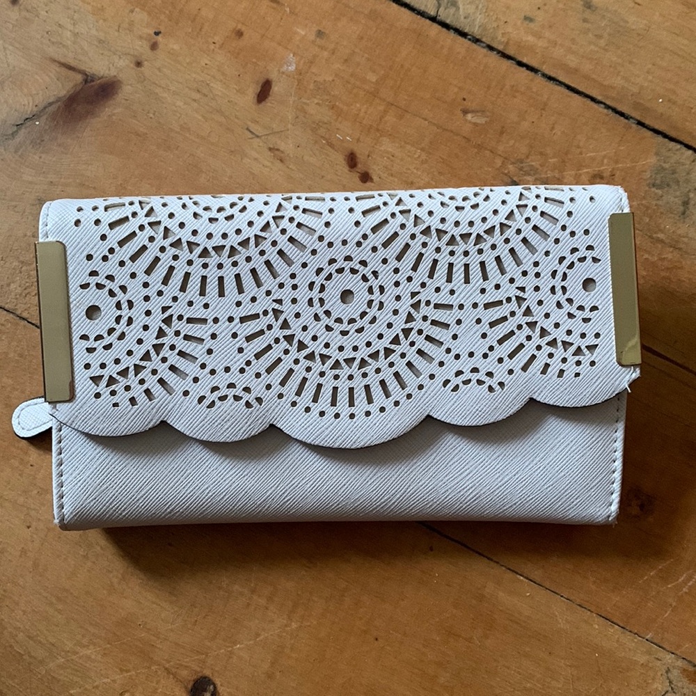 COPY - Call it spring wallet